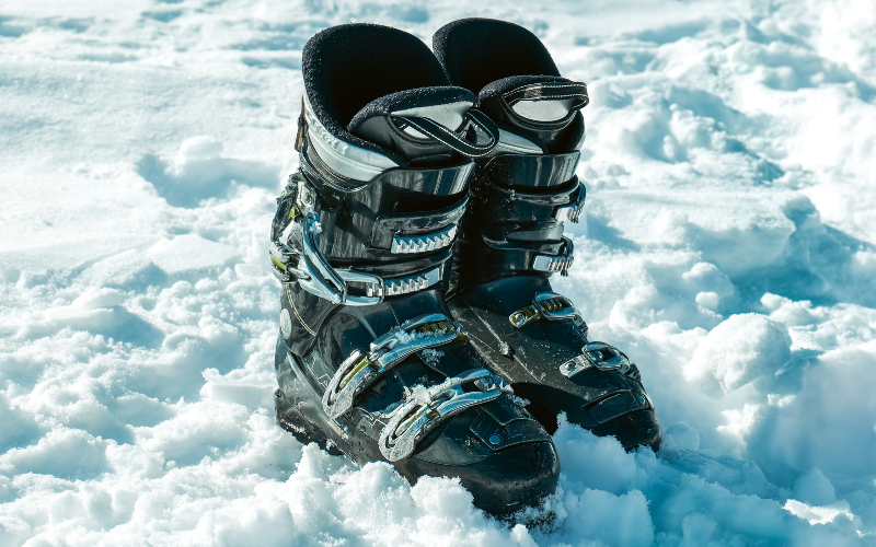 How Cold Weather Boots Enhance Traction, Stability, and Support